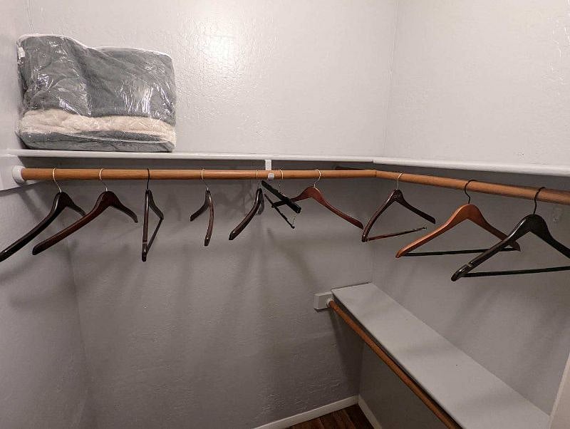 Walk In Closet 2