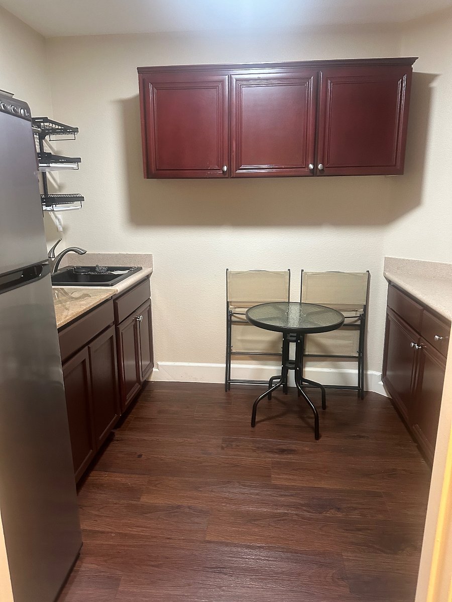 Furnished Finder property 515952_1 photo 8