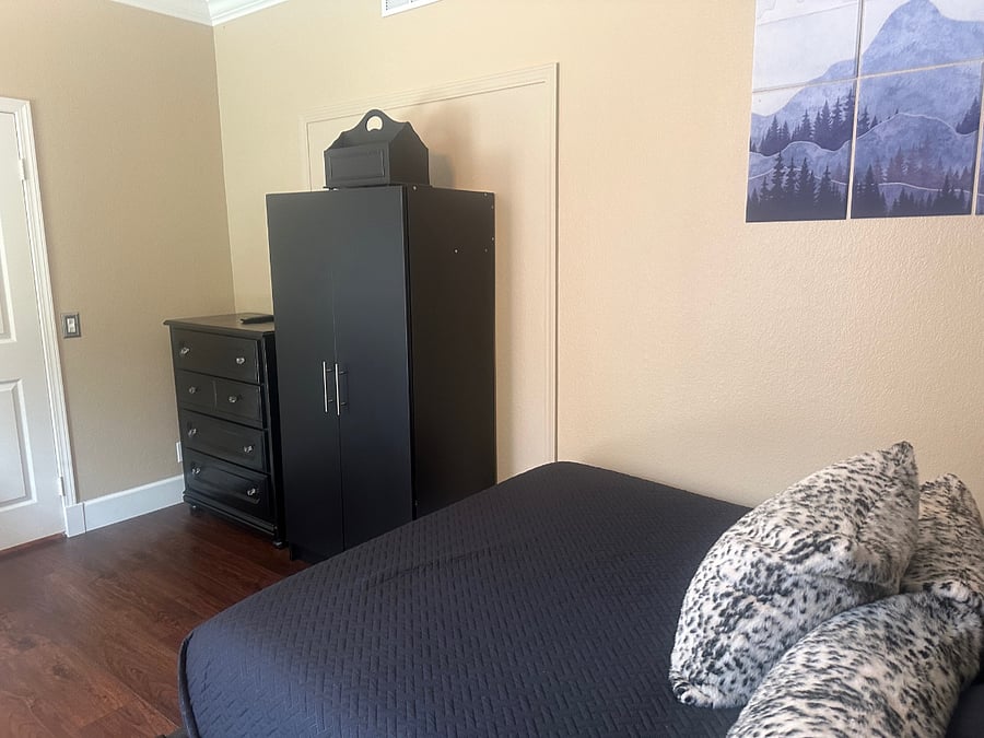 Furnished Finder property 515952_1 photo 3