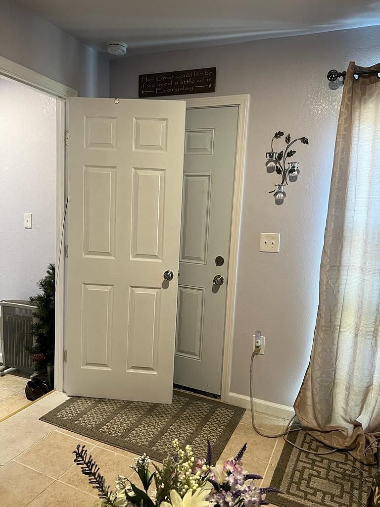Furnished Finder property 515955_1 photo 7