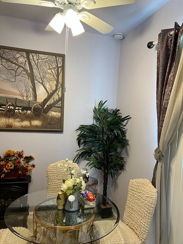 Furnished Finder property 515955_1 photo 40