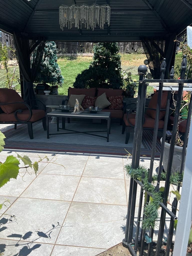 Furnished Finder property 515955_1 photo 52