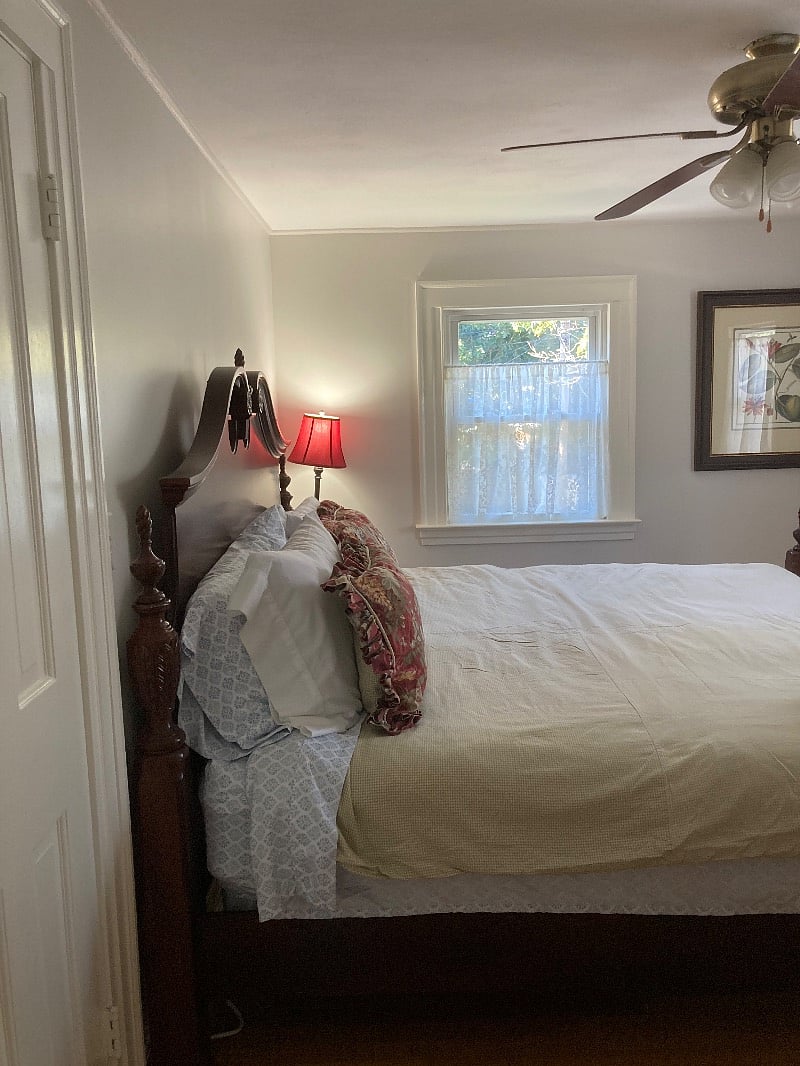 King Bedroom 2nd floor