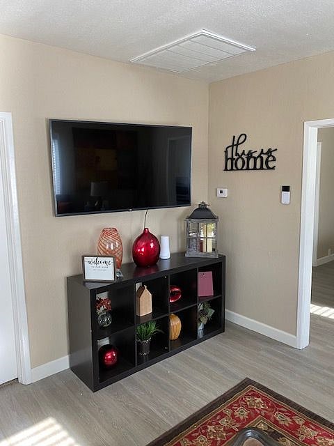 Furnished Finder property 516060_1 photo 3