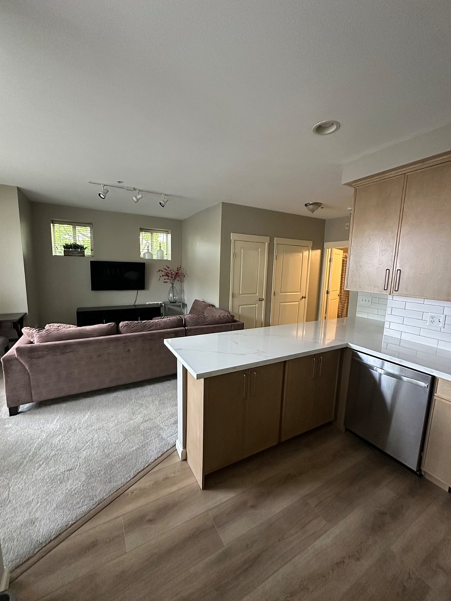 Furnished Finder property 516067_1 photo 20