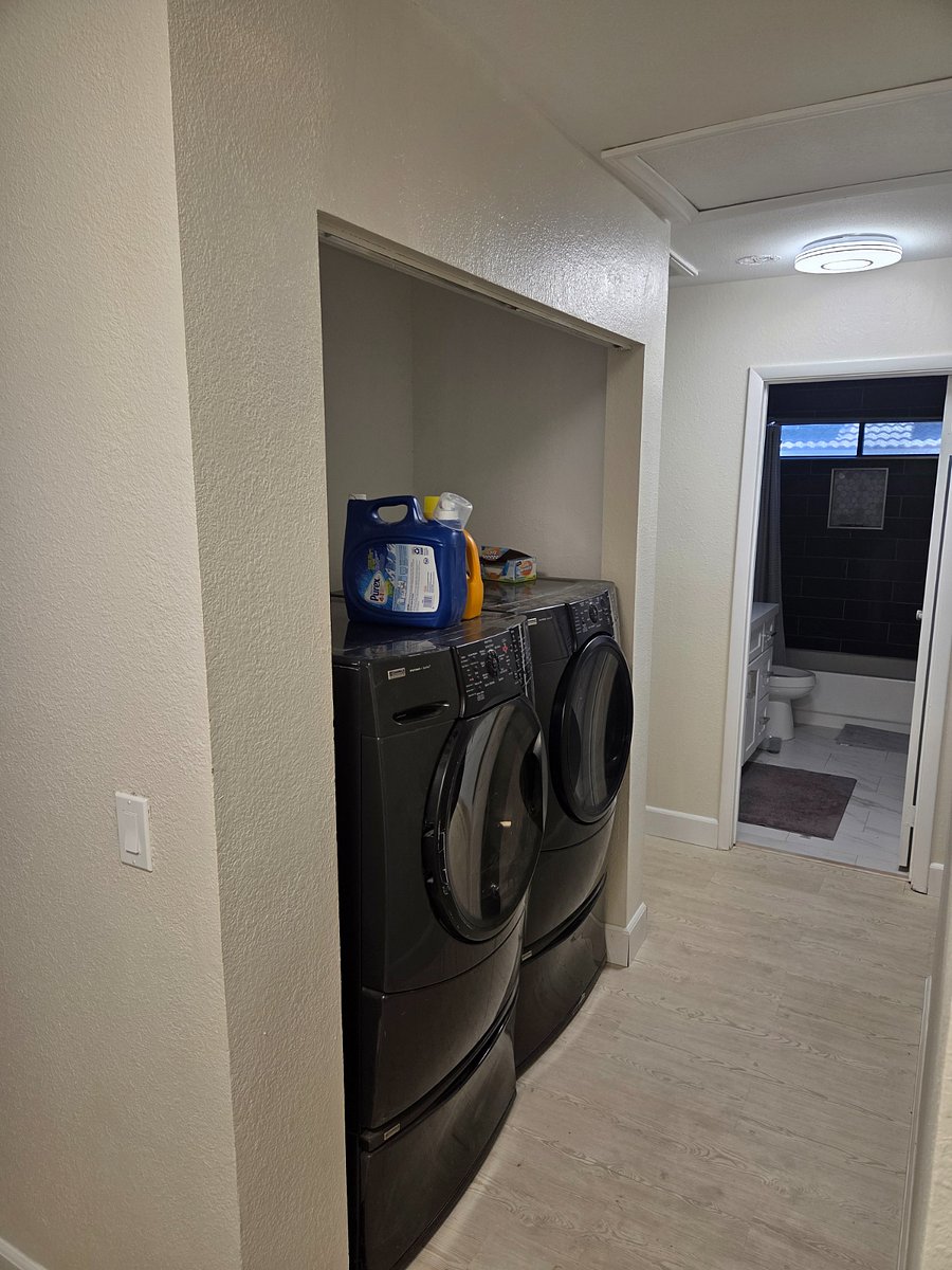 Furnished Finder property 516091_1 photo 15