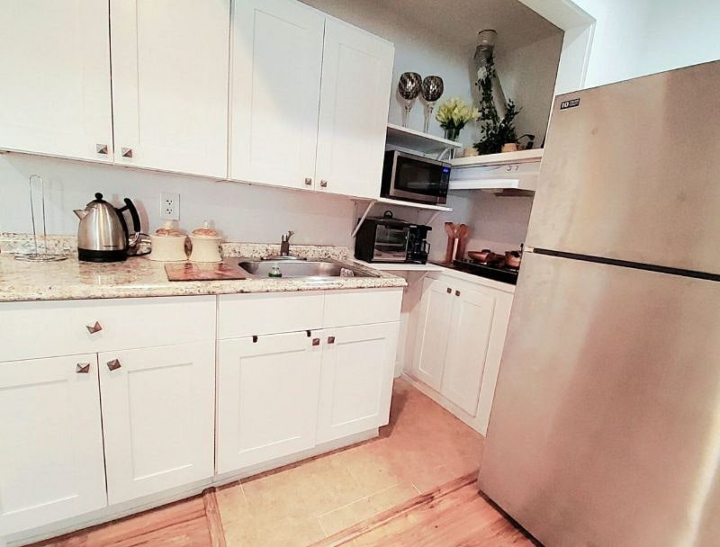Furnished Finder property 516094_1 photo 3
