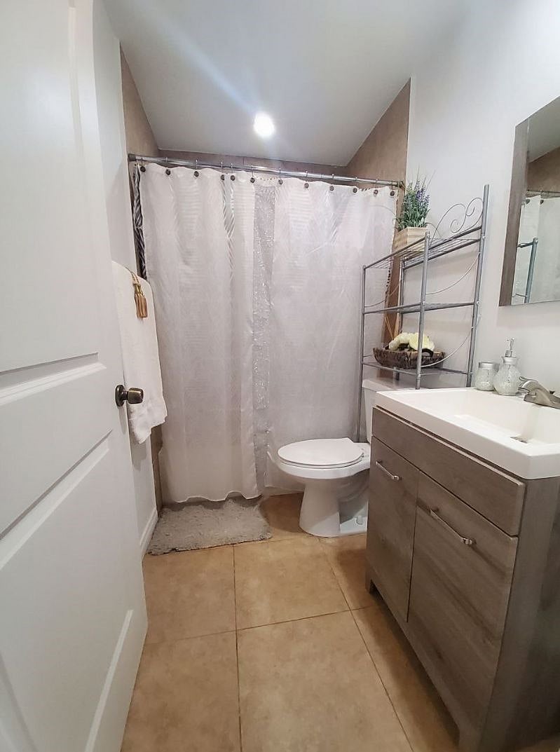 Furnished Finder property 516094_1 photo 4