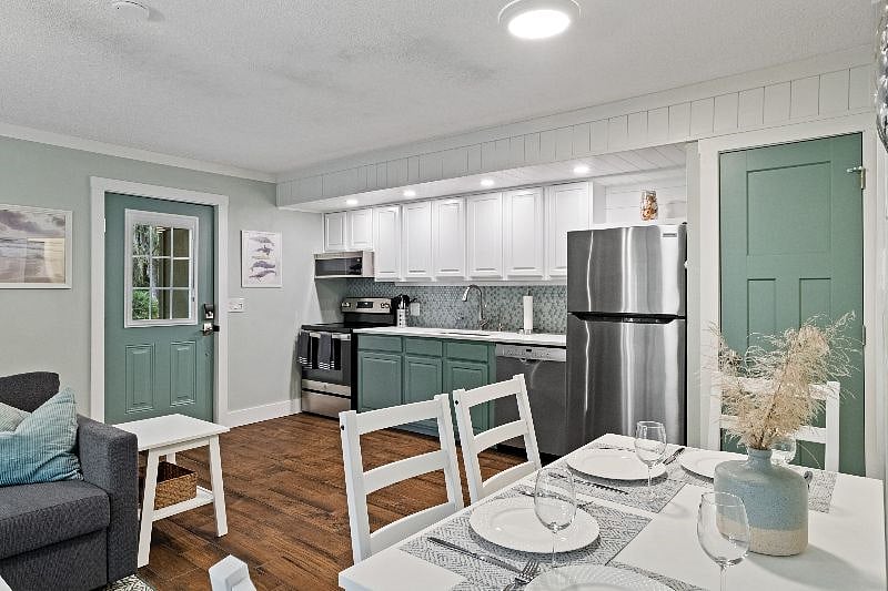 Furnished Finder property 516101_1 photo 19