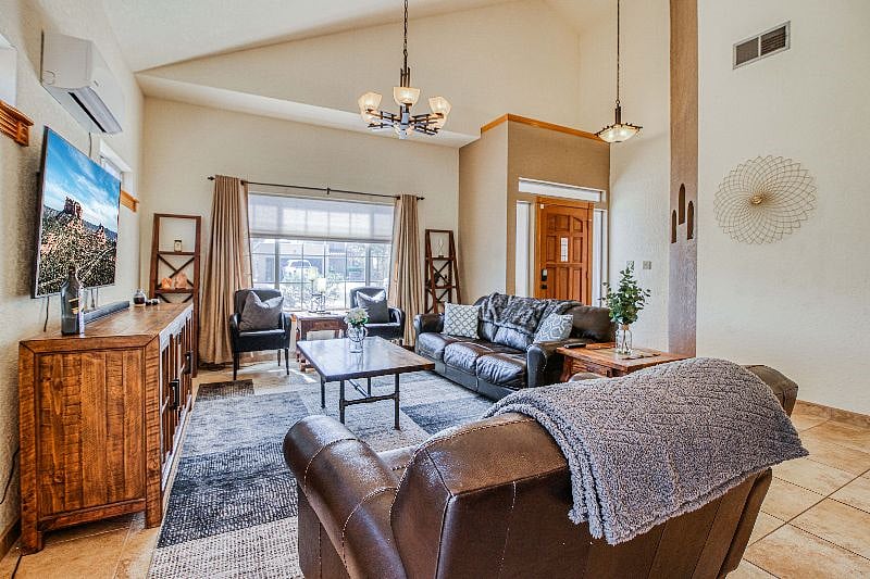 Furnished Finder property 516121_1 photo 8