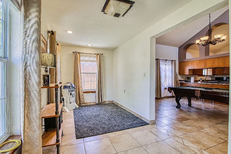 Furnished Finder property 516121_1 photo 23