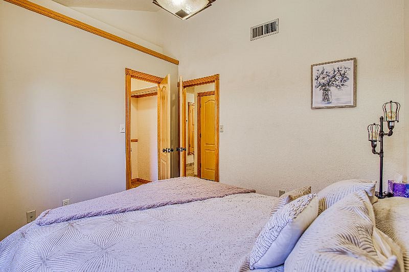 Furnished Finder property 516121_1 photo 27