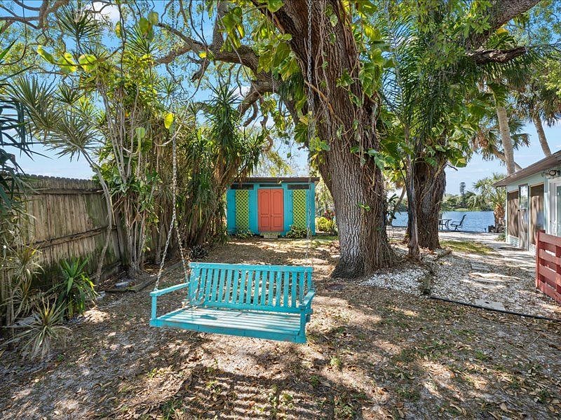 Furnished Finder property 516129_1 photo 23