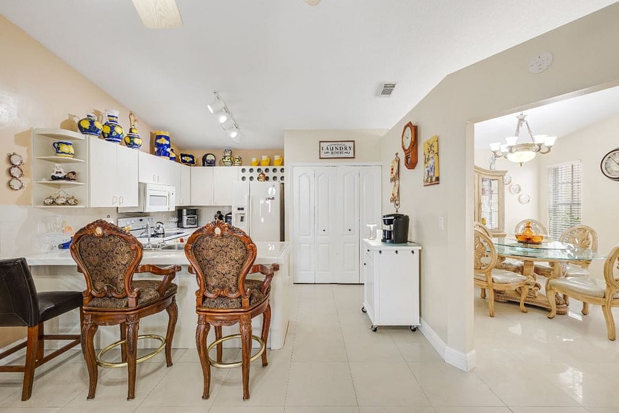 Furnished Finder property 516169_1 photo 45
