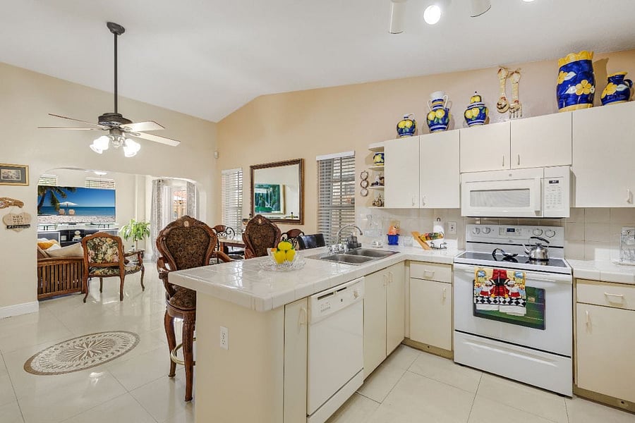 Furnished Finder property 516169_1 photo 30