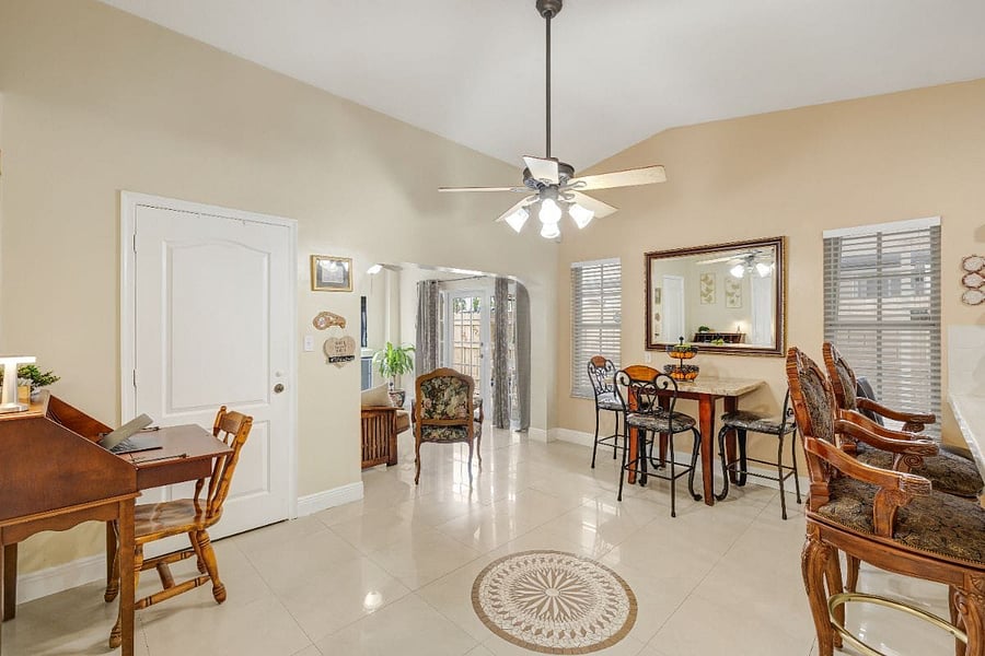 Furnished Finder property 516169_1 photo 40