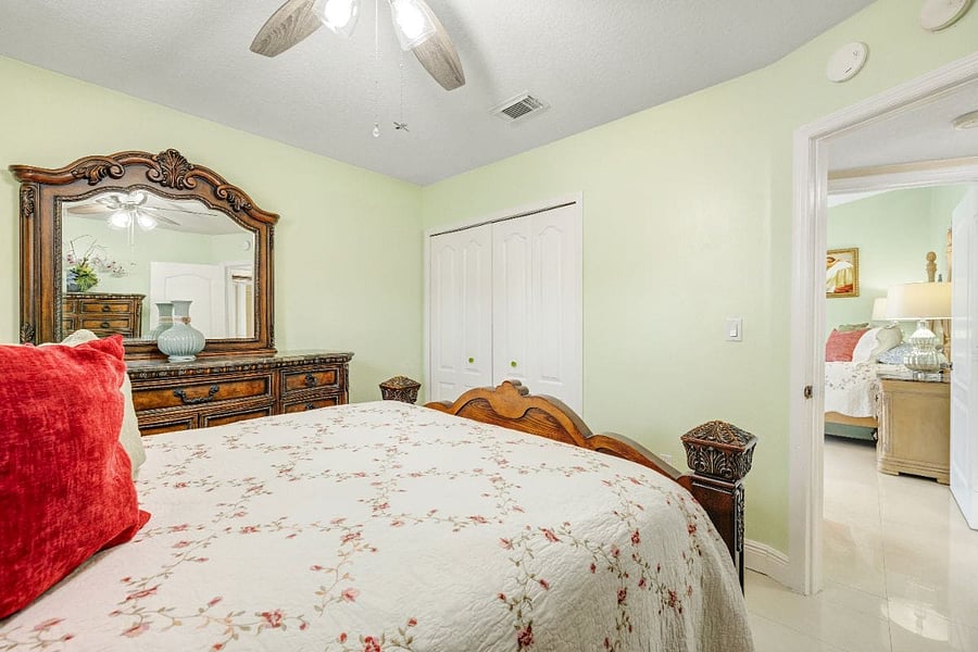 Furnished Finder property 516169_1 photo 21