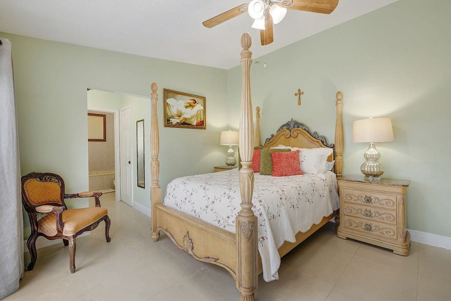 Furnished Finder property 516169_1 photo 18