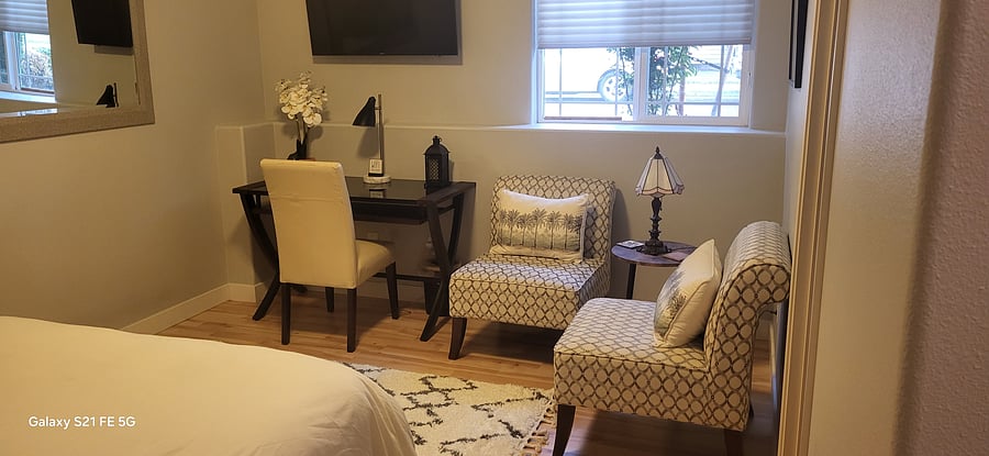 Furnished Finder property 516189_1 photo 9