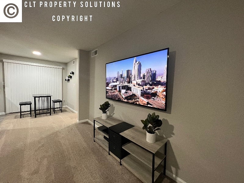 Furnished Finder property 516215_1 photo 3