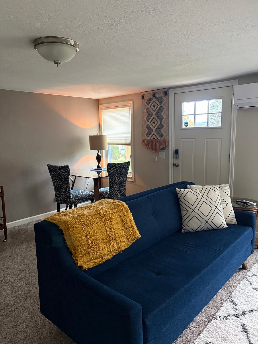 Furnished Finder property 516219_1 photo 3