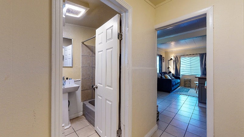 Furnished Finder property 516316_1 photo 22