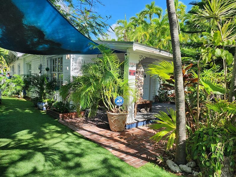 Furnished Finder property 516331_1 photo 1