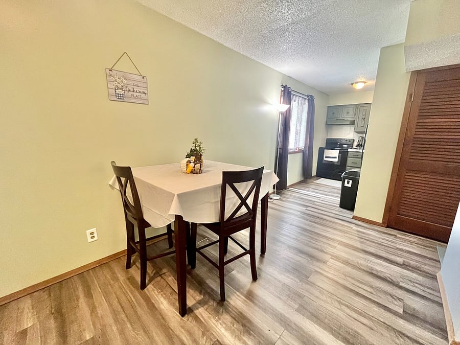 Furnished Finder property 516357_1 photo 6