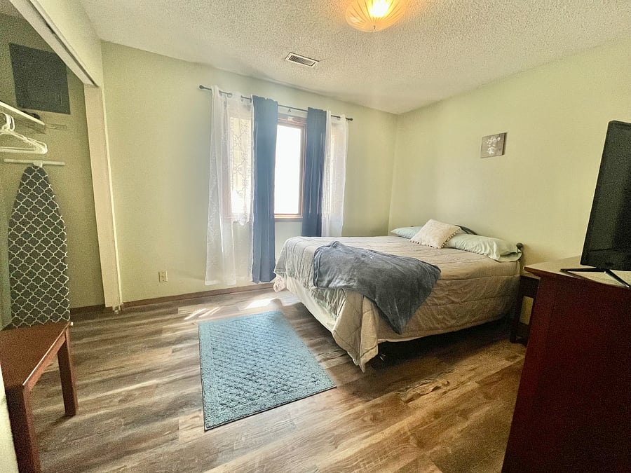 Furnished Finder property 516357_1 photo 8