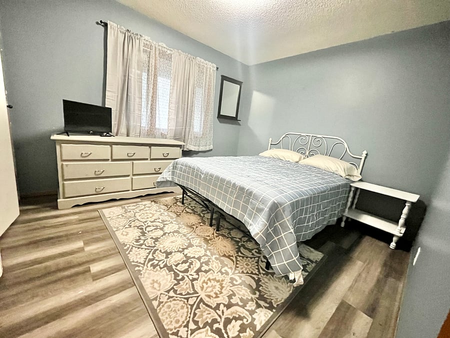 Furnished Finder property 516357_3 photo 7