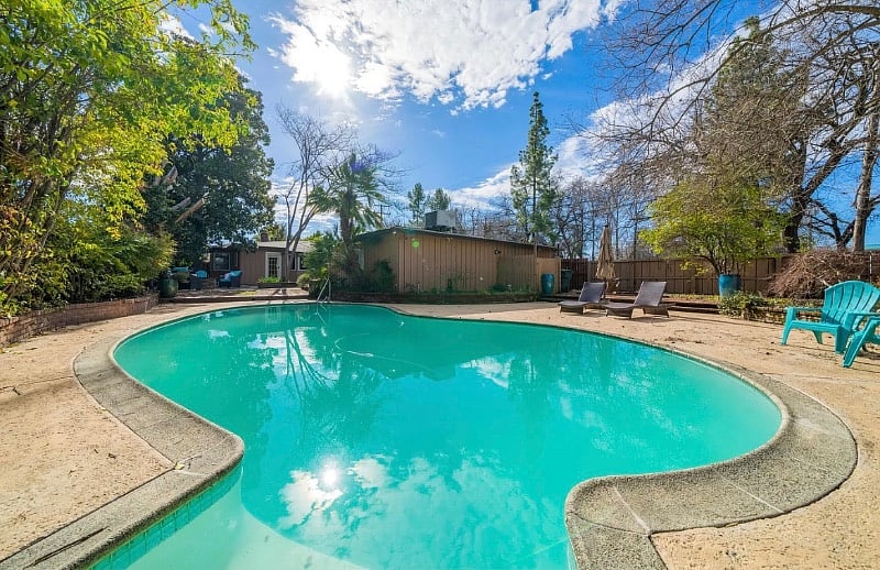 Furnished Finder property 516389_1 photo 2