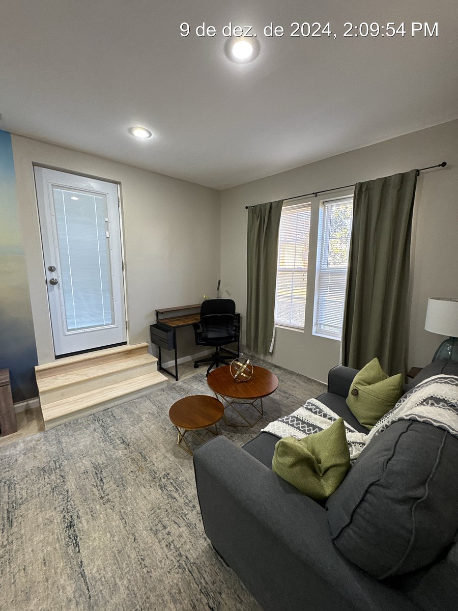 Furnished Finder property 516402_1 photo 25
