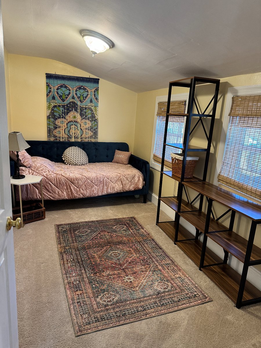 Furnished Finder property 516402_2 photo 31