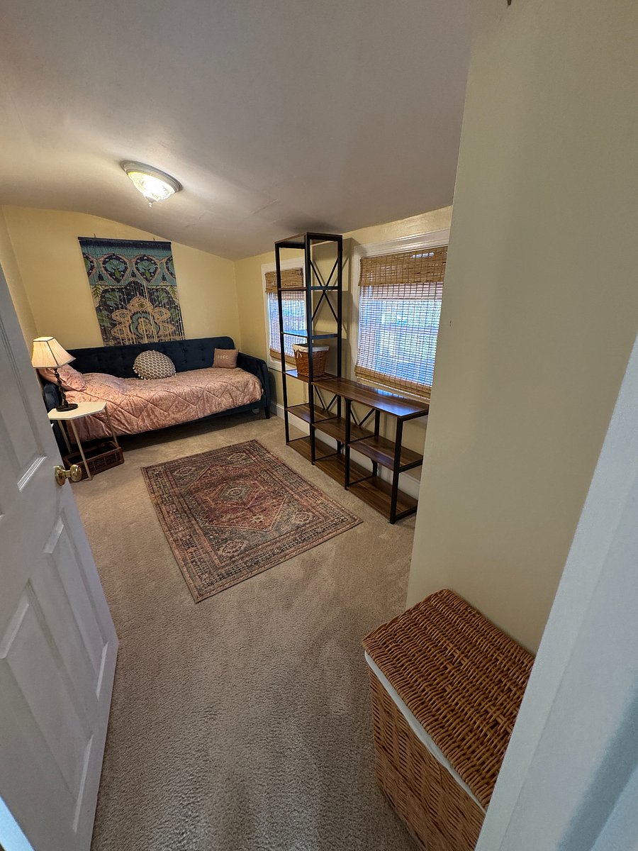 Furnished Finder property 516402_2 photo 38