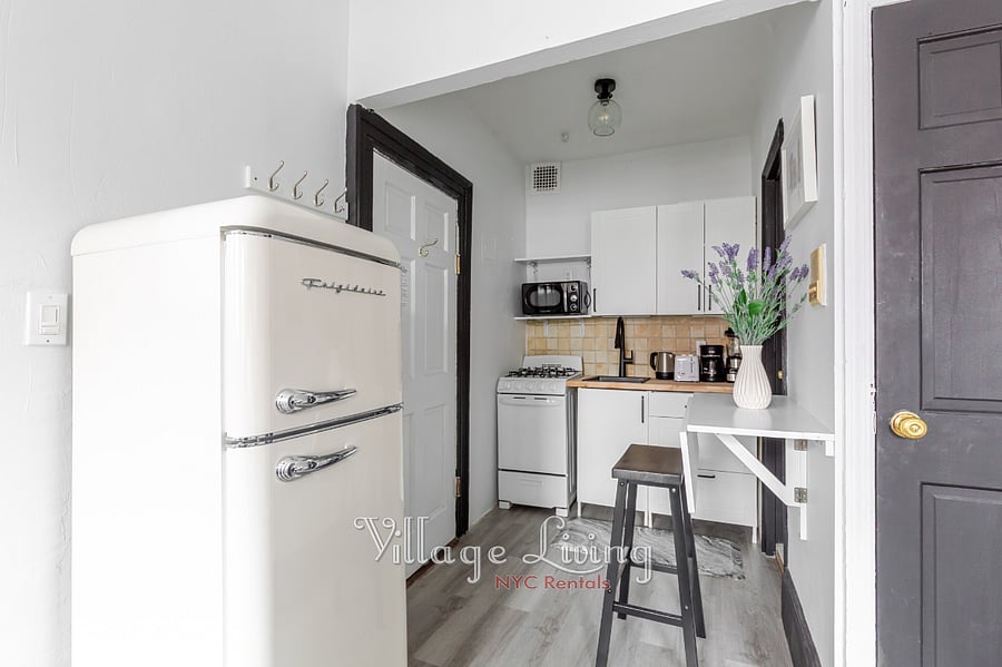 Furnished Finder property 516412_1 photo 7