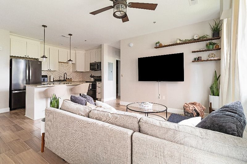 Furnished Finder property 516428_1 photo 10
