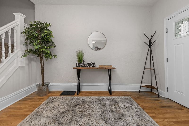 Furnished Finder property 516447_1 photo 6