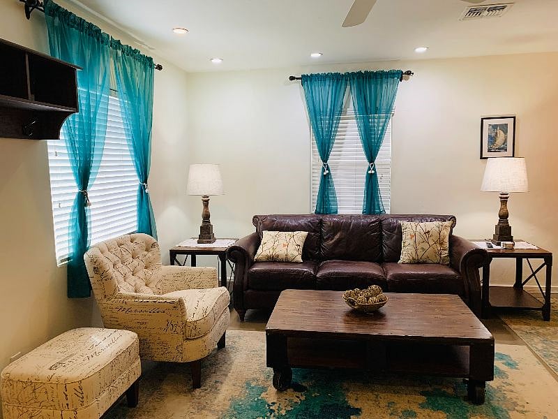 Furnished Finder property 516456_1 photo 4