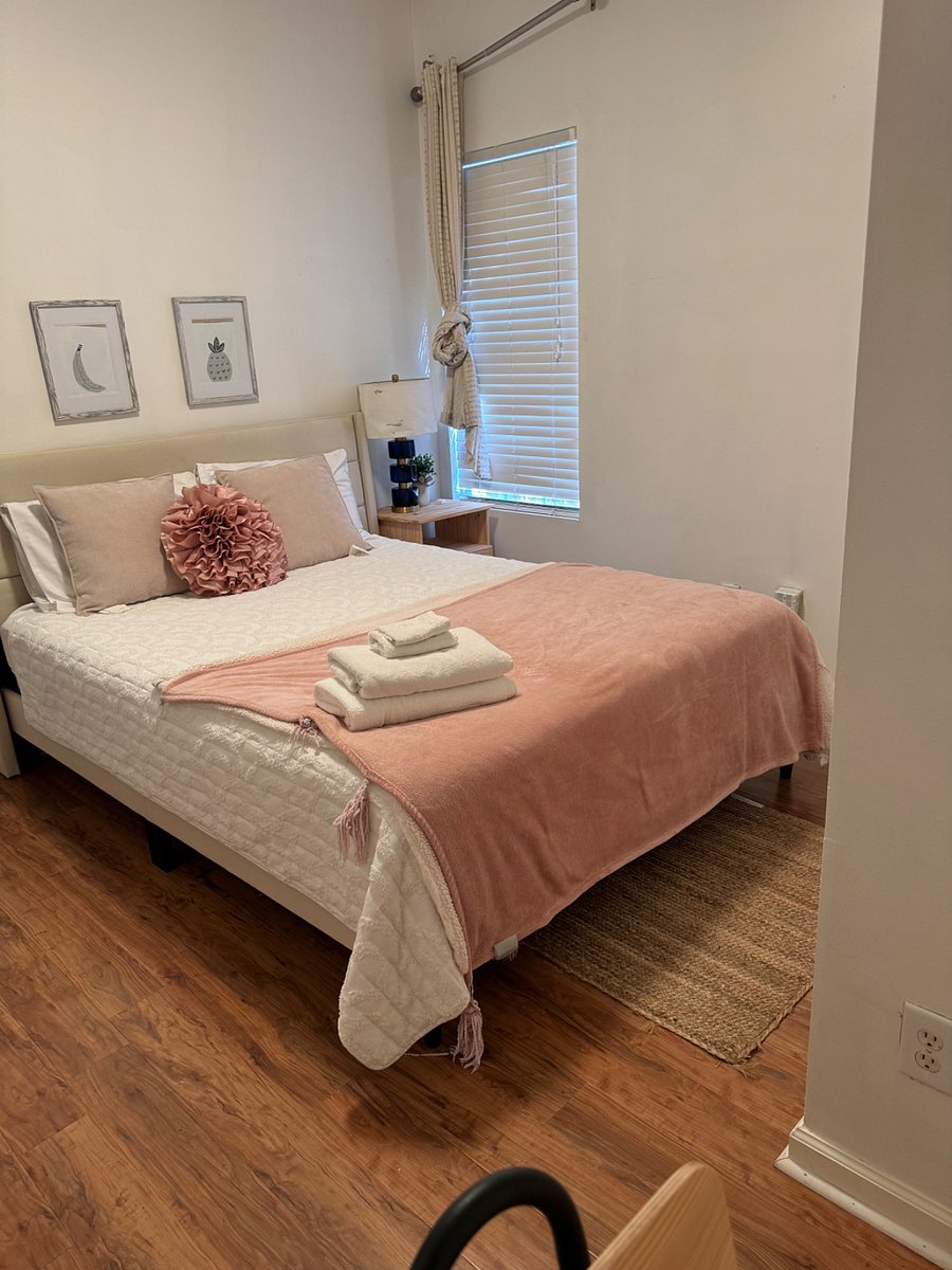 Furnished Finder property 516500_1 photo 18