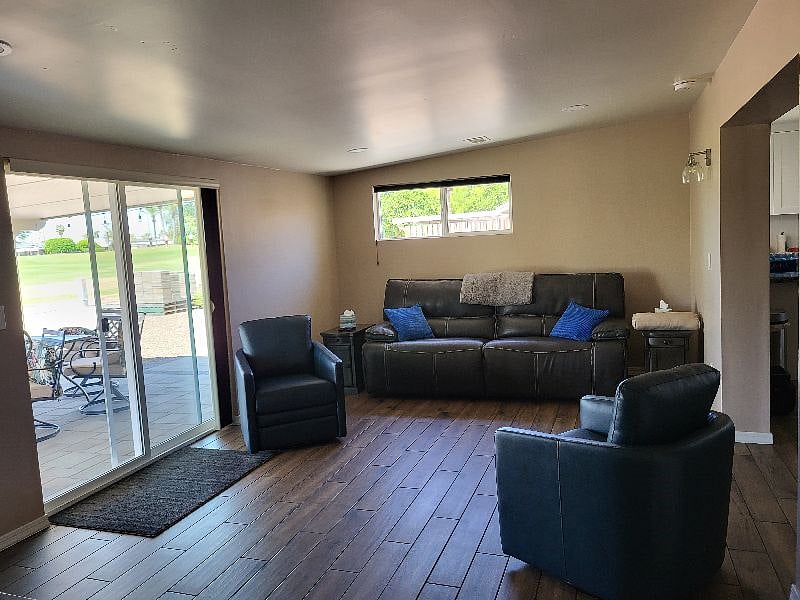Furnished Finder property 516512_1 photo 8