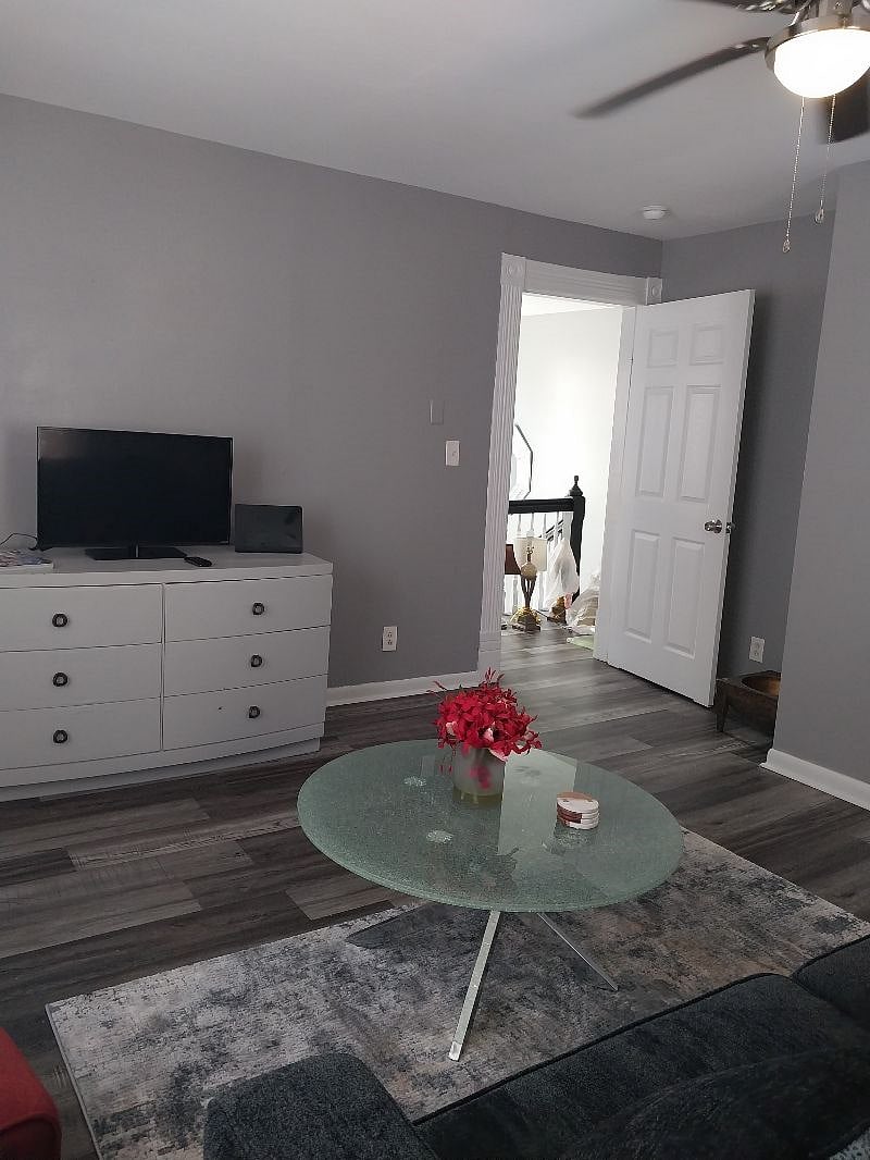 Furnished Finder property 516521_1 photo 4