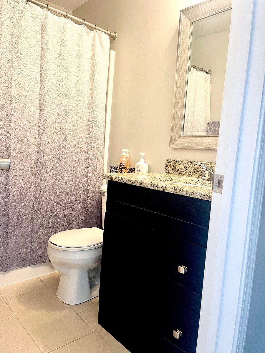 Furnished Finder property 516522_1 photo 9