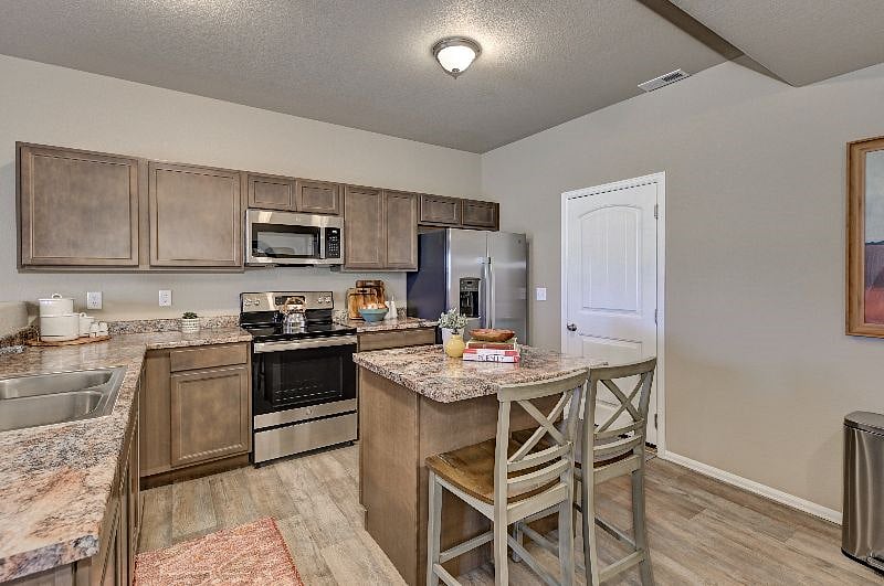 Furnished Finder property 516523_1 photo 8