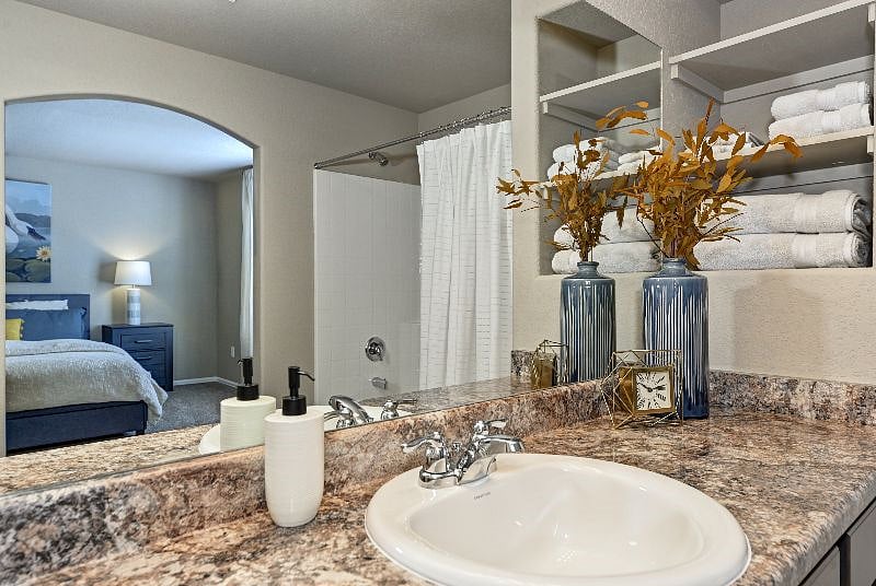 Furnished Finder property 516523_1 photo 11