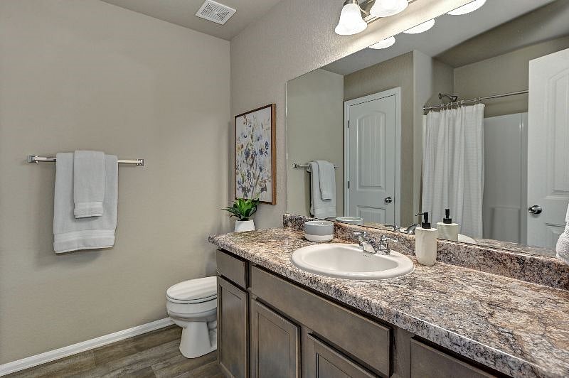 Furnished Finder property 516523_1 photo 30