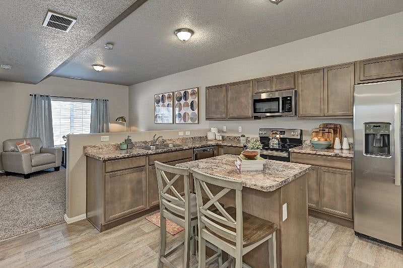 Furnished Finder property 516523_1 photo 33