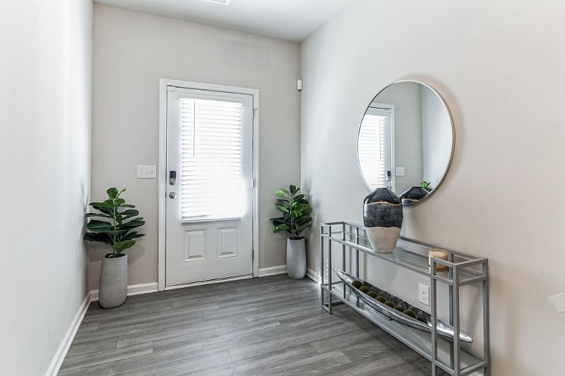 Furnished Finder property 516525_1 photo 25