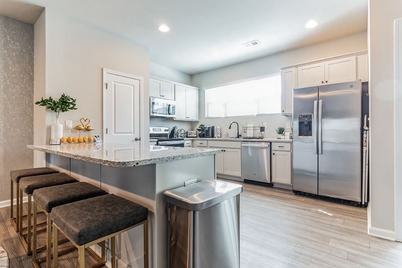 Furnished Finder property 516525_1 photo 10