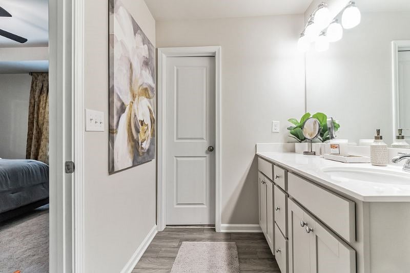 Furnished Finder property 516525_1 photo 17
