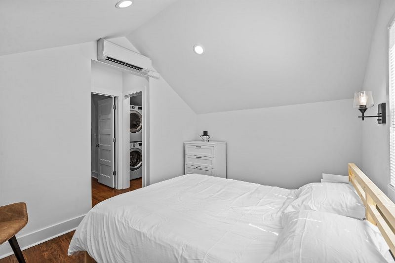 Furnished Finder property 516533_1 photo 15